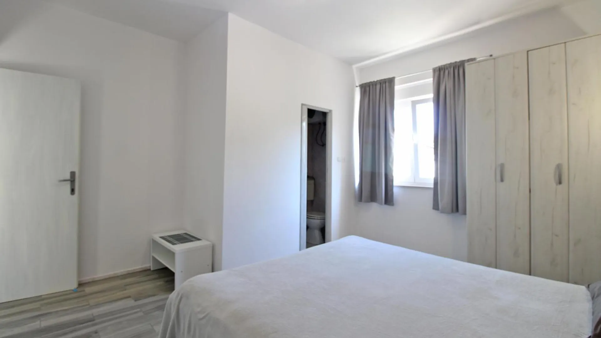 Apartment Dragomir 1052 Fazana 0*,